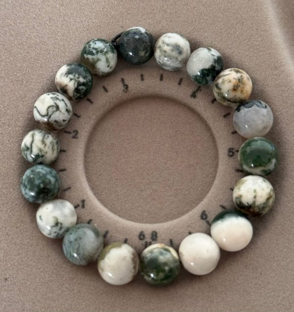 WhatsApp Image 2025-11-02 at 14.50.14 AGATE